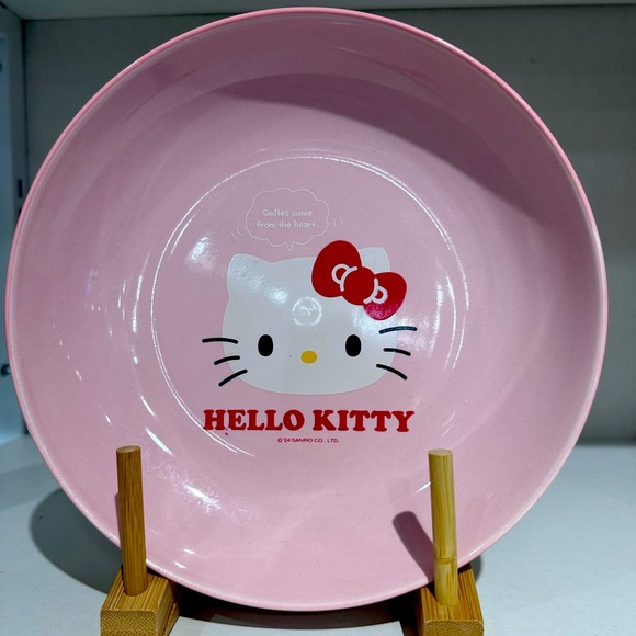 Hello Kitty Plate - Picture 1 of 1